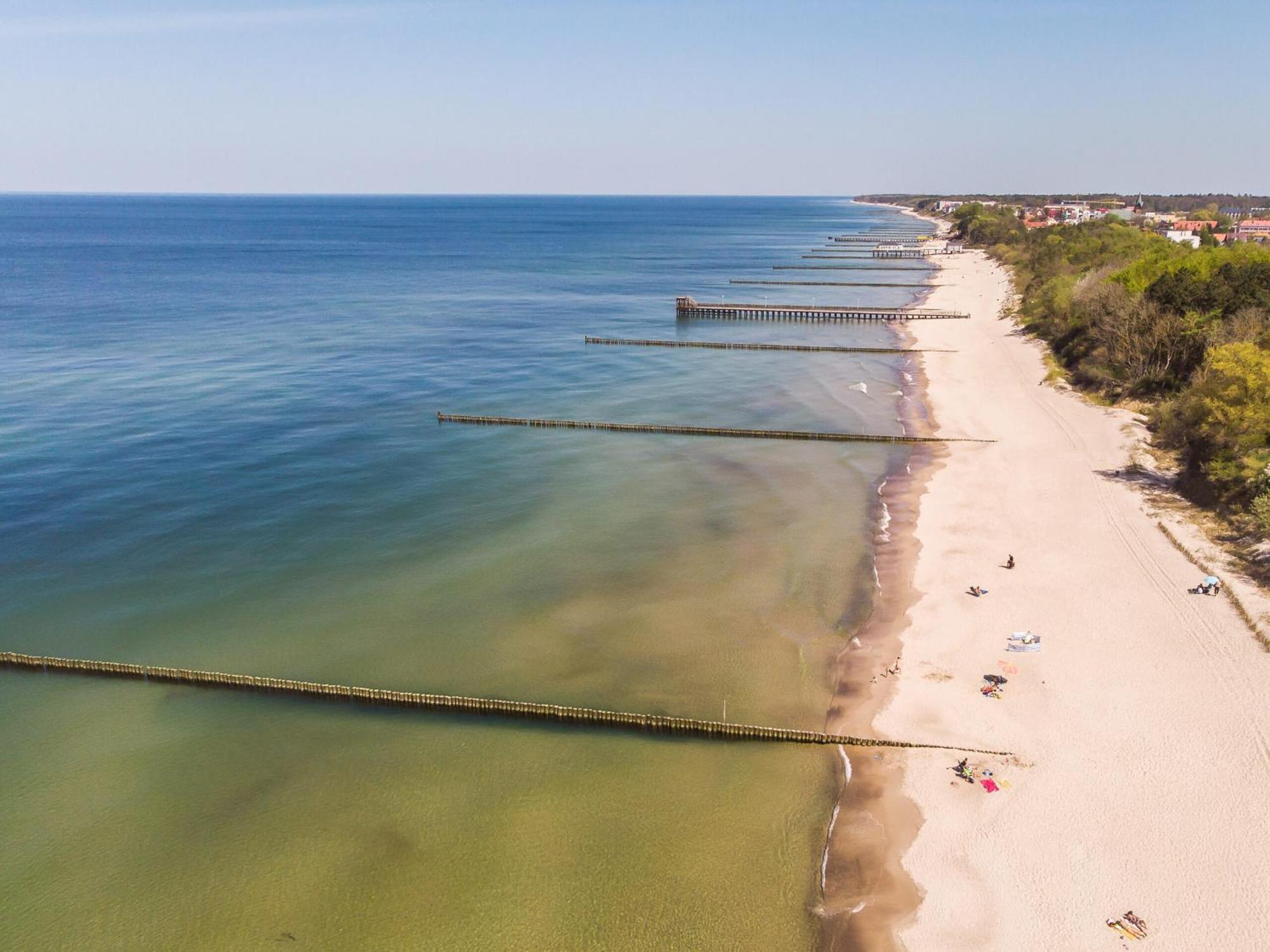 Amber Sea Apartmens Сяноженти Екстериор снимка
